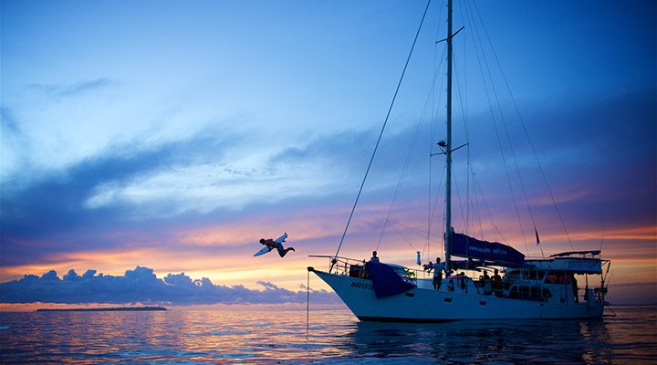 Navistar boat charters Mentawais, Telo Island & Banyak islands